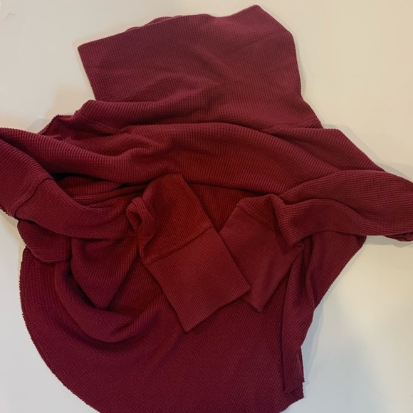 Aritzia TNA sweater - Picture 2 of 5